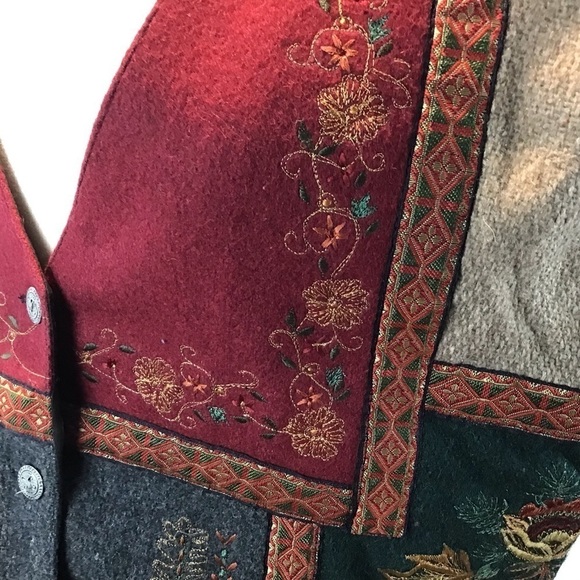 Vintage Wool Embroidered Patchwork Tantrums Vest with ribbon braid trim S large - Picture 6 of 12